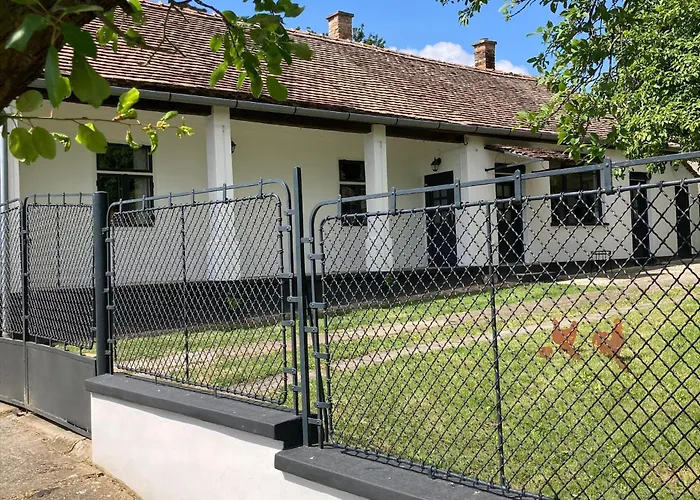 A Kis Paraszthaz Semesterbostad Kekesd